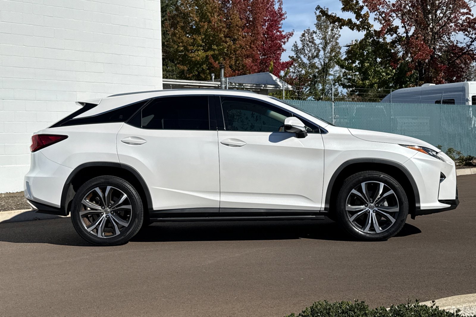 Used 2017 Lexus RX 350 AWD w/ Premium Package image 3