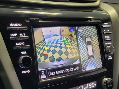 Used 2019 Nissan Murano SL image 19