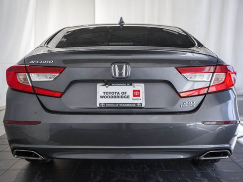 Used 2020 Honda Accord Touring image 5