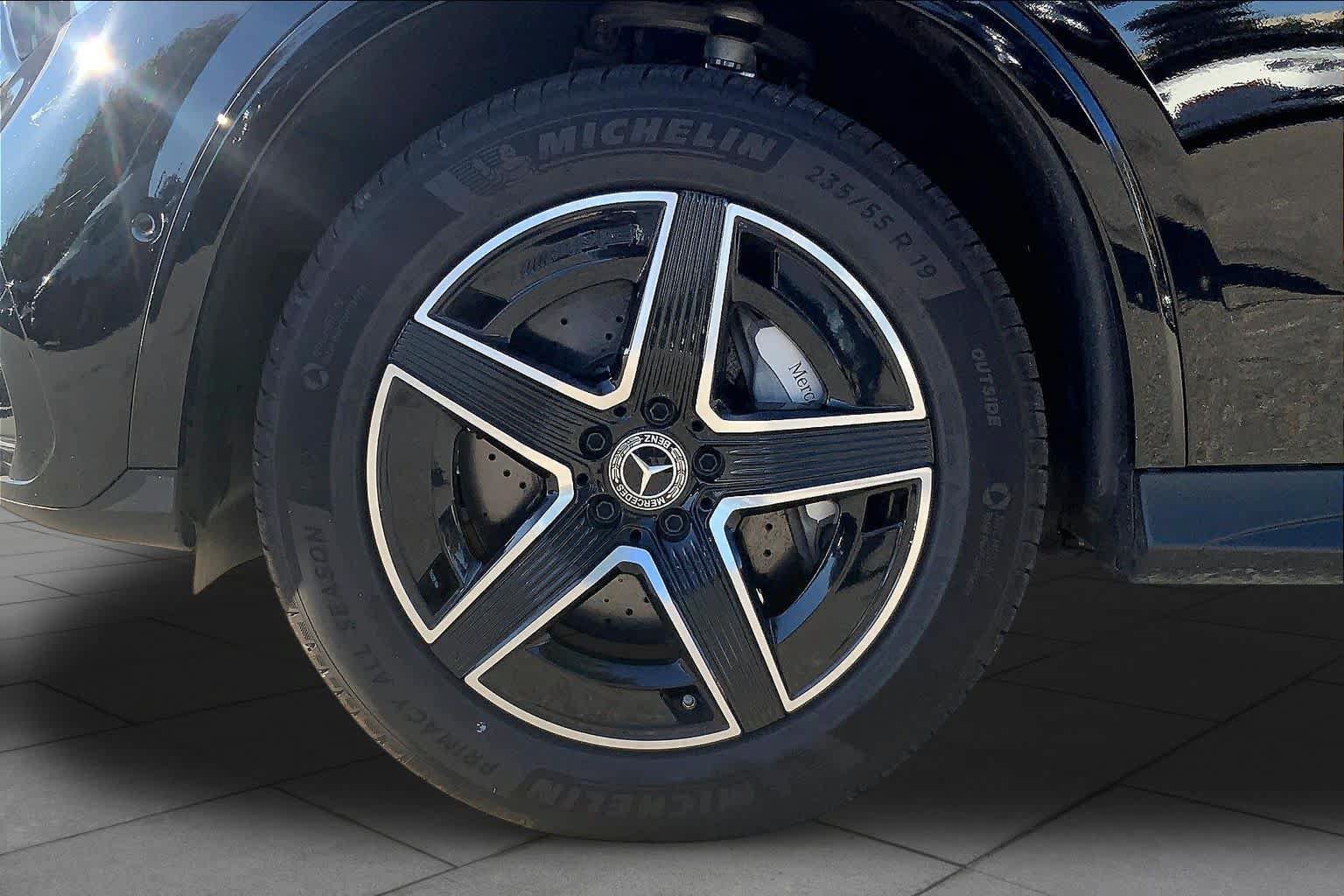 Certified 2026 Mercedes-Benz GLC 300 4MATIC image 11