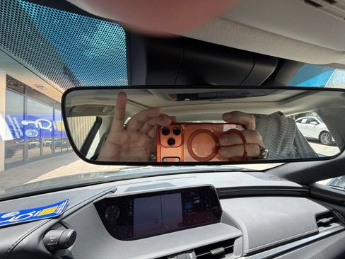 Used 2019 Lexus ES 300h w/ Premium Package FWD image 19