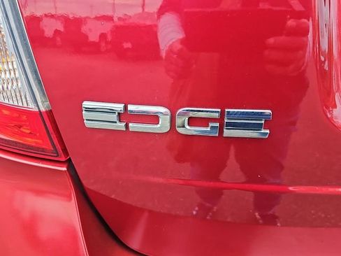 Used 2014 Ford Edge Limited w/ Equipment Group 301A FWD image 32