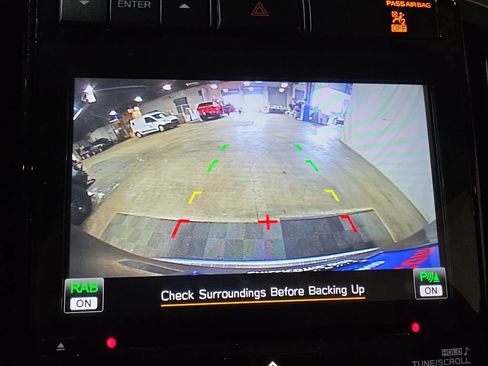 Used 2019 Subaru Ascent Limited w/ Popular Package #2 AWD/4WD image 24