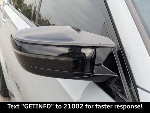 Used 2022 BMW M3 Competition image 11