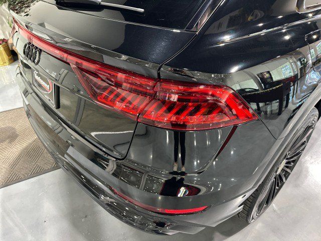 Used 2020 Audi Q8 Prestige AWD/4WD image 30