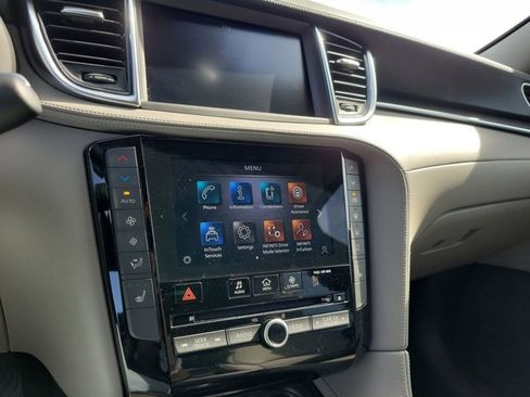 Used 2024 INFINITI QX50 Luxe image 24