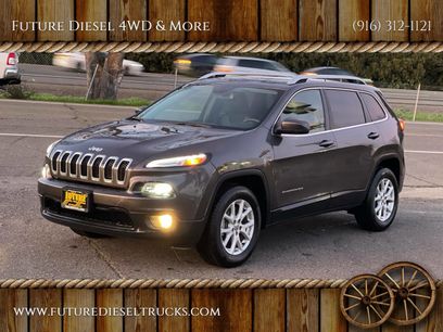 Used 2018 Jeep Cherokee Latitude Plus