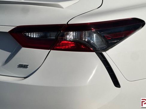 Used 2024 Toyota Camry SE FWD image 32