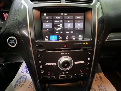 Used 2018 Ford Explorer Sport AWD/4WD image 24