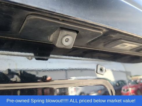 Used 2019 Chevrolet Tahoe 2WD w/ Enhanced Driver Alert Package image 13