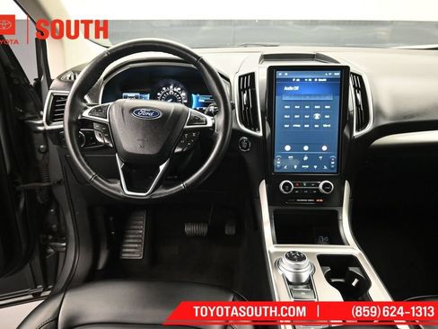 Used 2024 Ford Edge SEL AWD/4WD image 11