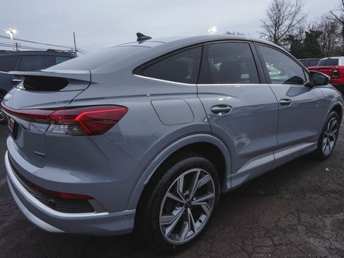 Used 2024 Audi Q4 e-tron Premium Plus image 5