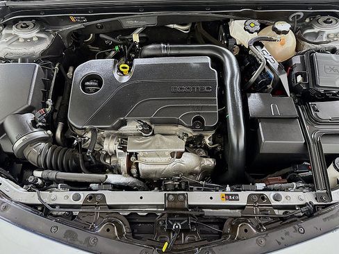Used 2023 Chevrolet Malibu LT FWD image 28