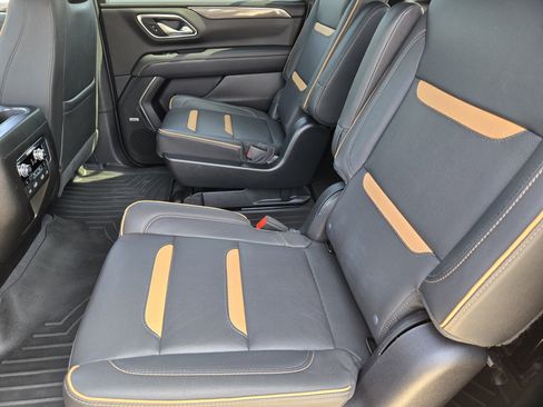 Used 2023 GMC Yukon XL AT4 w/ AT4 Premium Package image 38