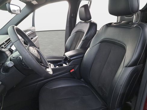 Certified 2023 Jeep Grand Cherokee L Laredo image 18