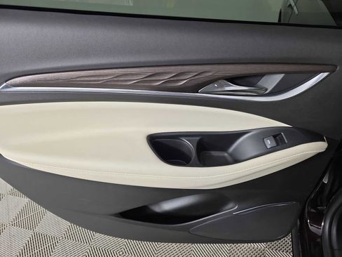 Used 2023 Buick Enclave Avenir w/ Avenir Technology Package image 35