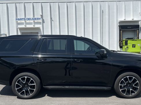Used 2023 Chevrolet Tahoe RST w/ Luxury Package AWD/4WD image 11