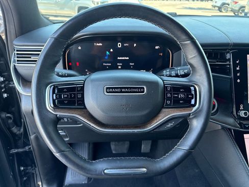 Used 2024 Jeep Grand Wagoneer L 4WD image 17