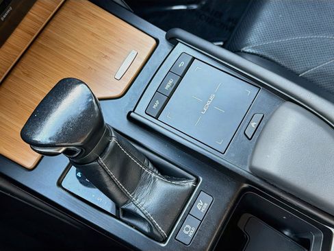 Used 2019 Lexus ES 300h FWD image 29