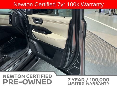 Used 2025 Nissan Armada Platinum Reserve AWD/4WD image 83