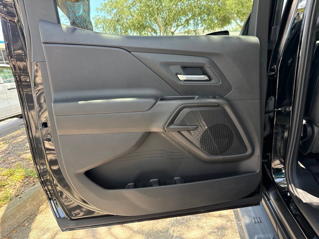 Used 2026 Chevrolet Silverado EV W/T w/ LPO, Custom Package AWD/4WD image 30