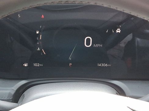 Used 2025 Buick Encore GX Sport Touring w/ Comfort Package image 13