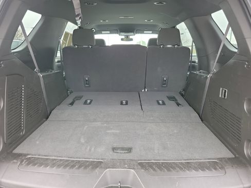 Used 2021 Chevrolet Tahoe LS image 14