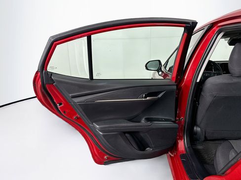 Used 2025 Toyota Camry LE image 25