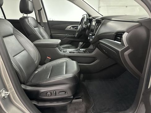 Used 2018 Chevrolet Traverse LT AWD/4WD image 20