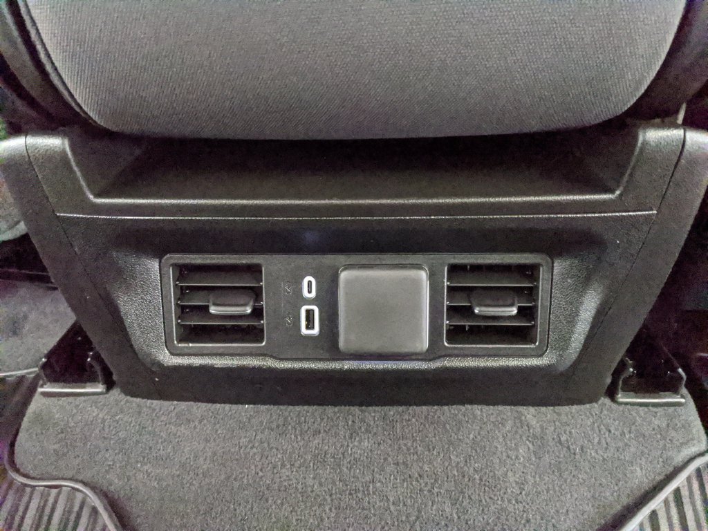 Used 2025 Chevrolet Silverado 2500 LT w/ Convenience Package AWD/4WD image 16