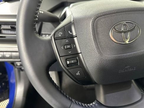 Used 2025 Toyota Prius LE image 15