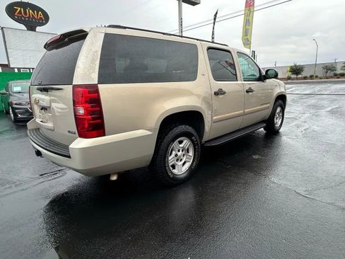 Used 2007 Chevrolet Suburban LS image 5