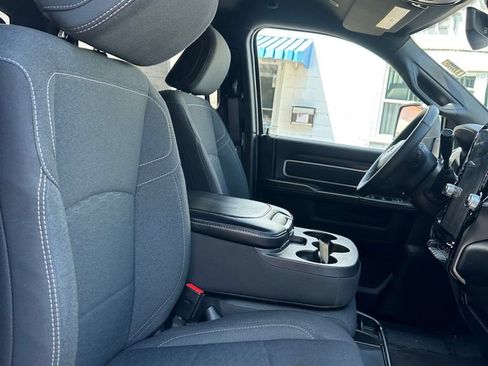 Used 2025 RAM 2500 Big Horn AWD/4WD image 41