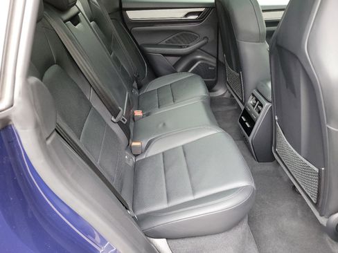 Used 2024 Porsche Macan 4 Electric image 30