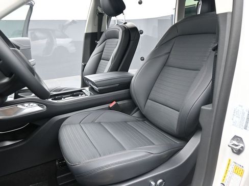 New 2026 Lincoln Nautilus Reserve w/ Jet Appearance Package AWD/4WD image 12