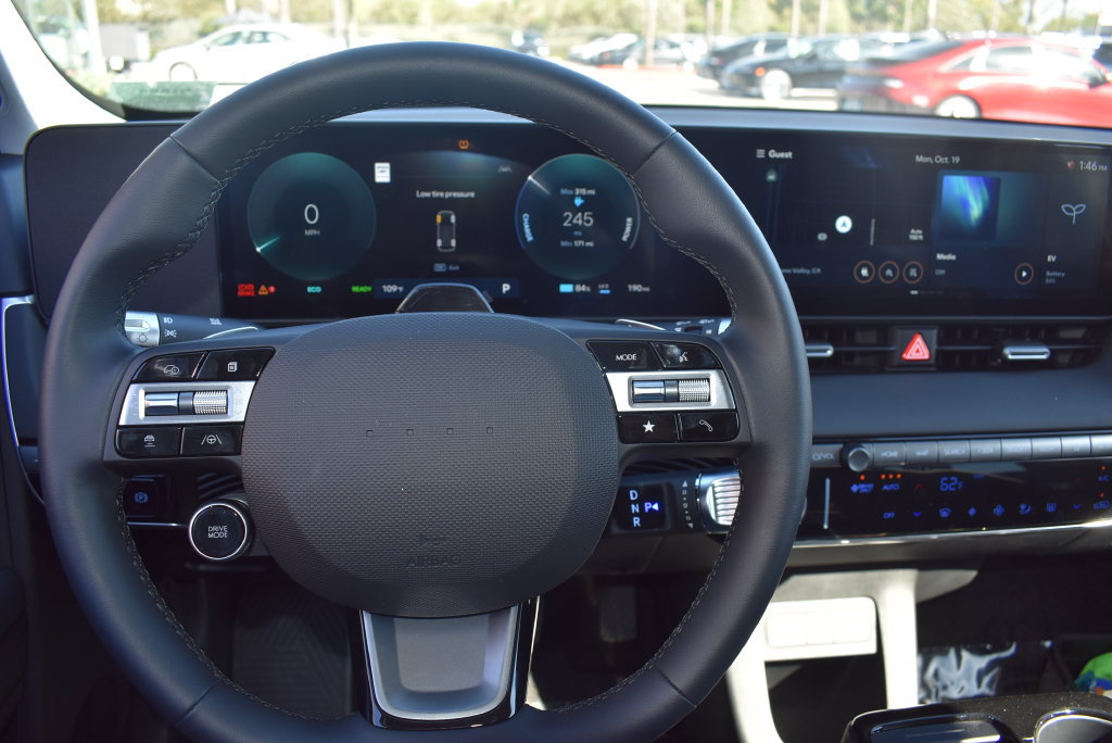 New 2026 Hyundai Ioniq 5 SEL RWD image 19