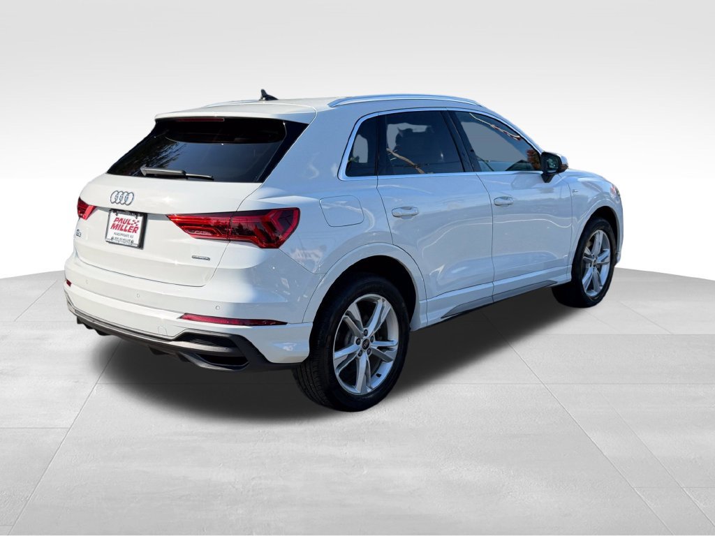 Used 2023 Audi Q3 2.0T Premium w/ Convenience Package AWD/4WD image 8