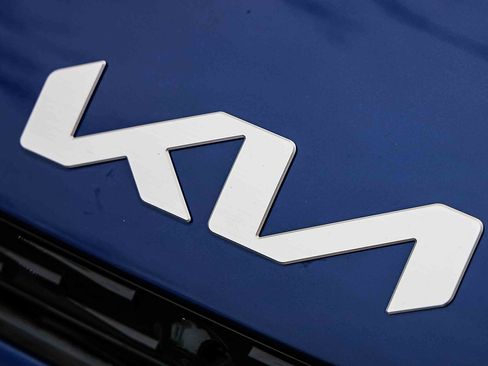 Certified 2023 Kia EV6 GT-Line w/ GT-Line Suede Seat Package image 31