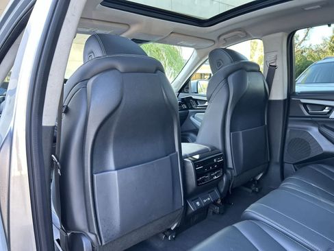 Used 2023 Acura MDX FWD w/ Technology Package image 12