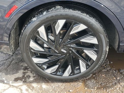 Certified 2024 Lincoln Nautilus Black Label w/ Jet Appearance Package (87T) image 7