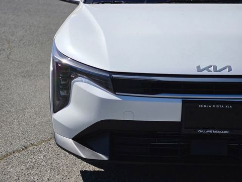 New 2026 Kia K4 LXS image 2