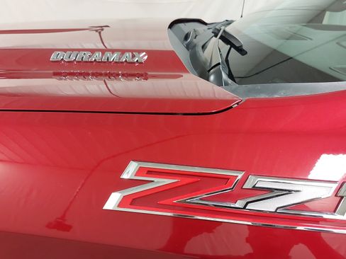 Certified 2022 Chevrolet Silverado 1500 LTZ image 32