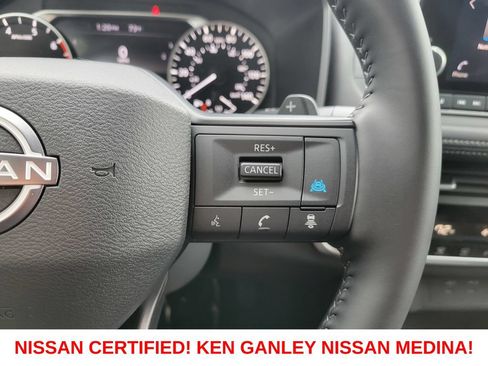 Certified 2026 Nissan Rogue SV AWD/4WD image 31