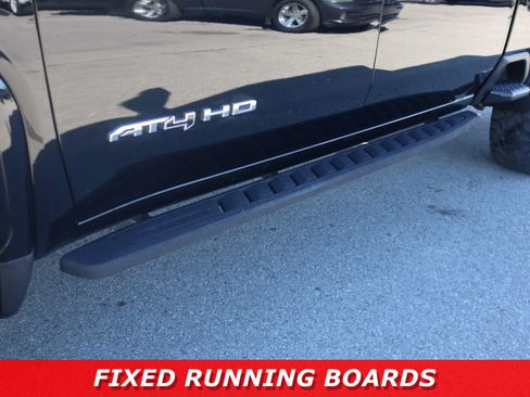 Used 2022 GMC Sierra 2500 AT4 w/ AT4 Premium Plus Package image 12