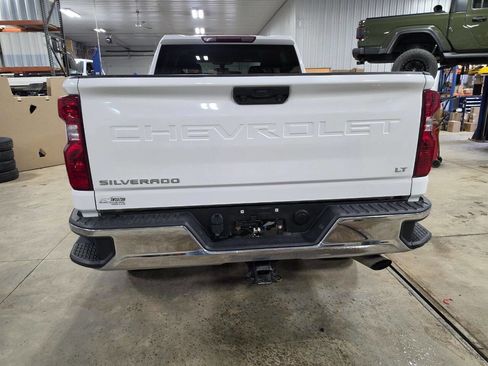 Used 2023 Chevrolet Silverado 2500 LT w/ Convenience Package AWD/4WD image 7