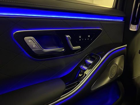 Certified 2023 Mercedes-Benz S 580e 4MATIC Sedan image 22