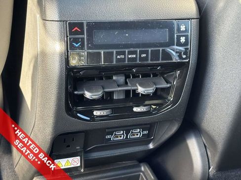 New 2025 Jeep Grand Cherokee L Limited image 8