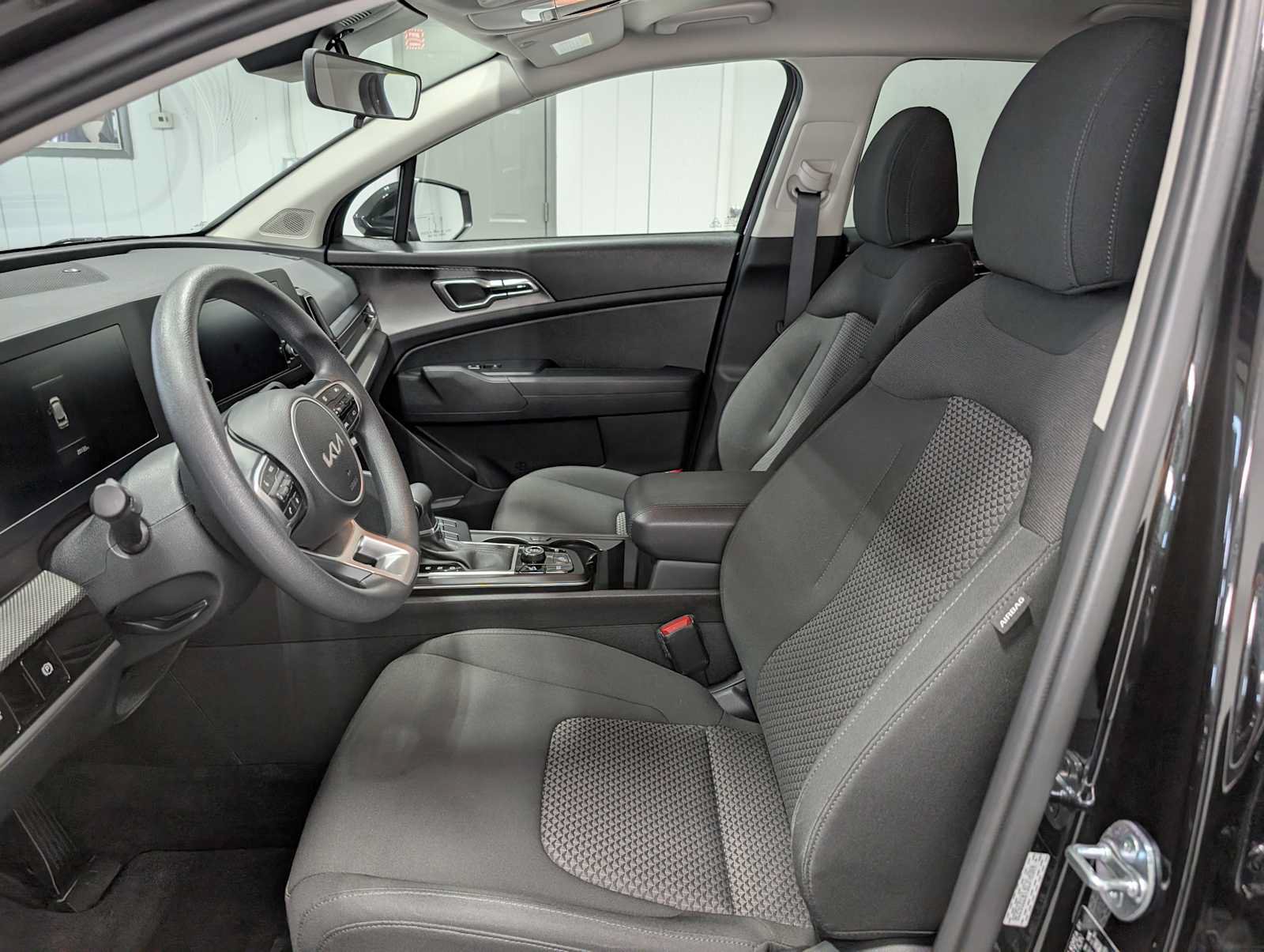 Certified 2024 Kia Sportage LX AWD/4WD image 4