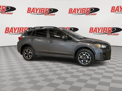 Used 2020 Subaru Crosstrek 2.0i Premium w/ Moonroof Package 2 image 2