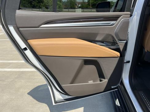 Used 2025 Cadillac Escalade Premium Luxury w/ Touring Package AWD/4WD image 18